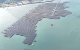 國內首個高風速條件下海上光伏電站首批機組成功并網發(fā)電