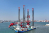 中國鐵建港航局2000噸全回轉自升自航式風電安裝船“鐵建風電2000”啟航